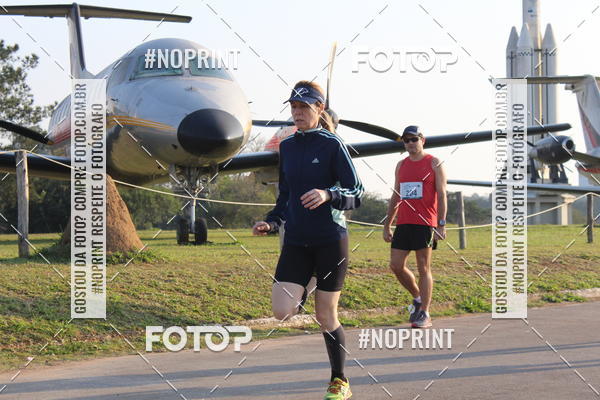 Compra tus fotos del eventoCORRIDA SANTOS DUMONT DCTA En Fotop