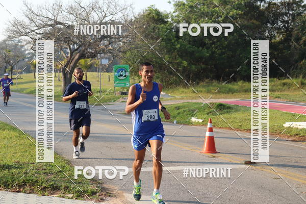 Achetez vos photos de l'vnementCORRIDA SANTOS DUMONT DCTA sur Fotop