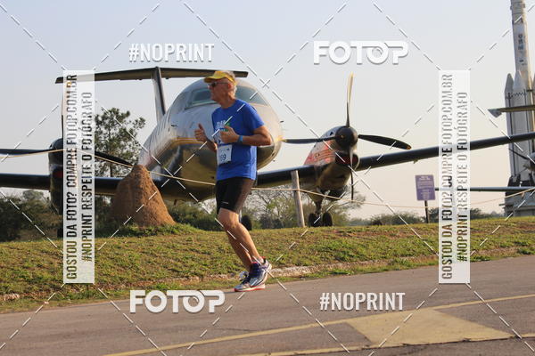 Achetez vos photos de l'vnementCORRIDA SANTOS DUMONT DCTA sur Fotop