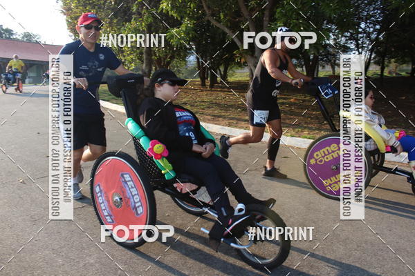 Achetez vos photos de l'vnementCORRIDA SANTOS DUMONT DCTA sur Fotop