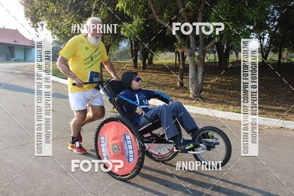 Achetez vos photos de l'vnementCORRIDA SANTOS DUMONT DCTA sur Fotop