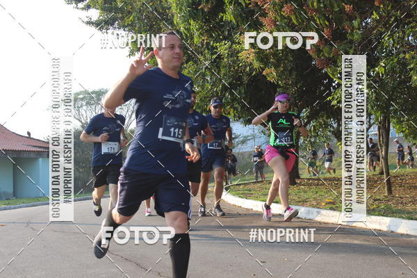Achetez vos photos de l'vnementCORRIDA SANTOS DUMONT DCTA sur Fotop