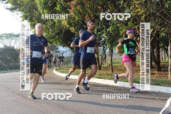 Achetez vos photos de l'vnementCORRIDA SANTOS DUMONT DCTA sur Fotop