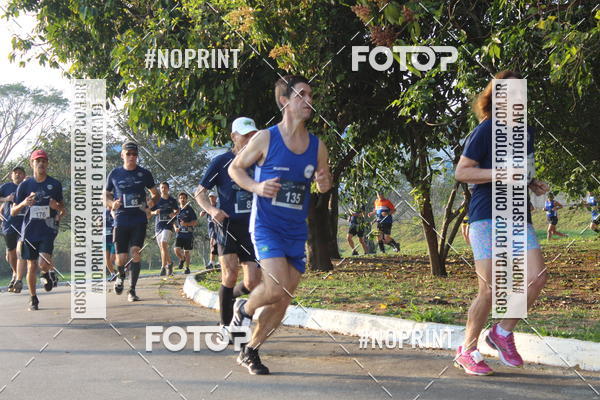 Achetez vos photos de l'vnementCORRIDA SANTOS DUMONT DCTA sur Fotop