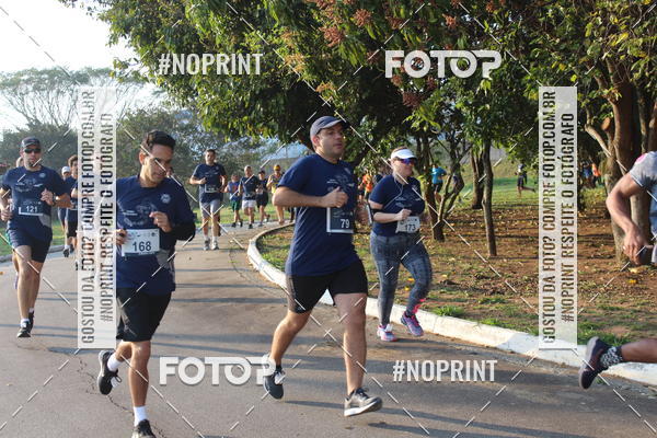 Achetez vos photos de l'vnementCORRIDA SANTOS DUMONT DCTA sur Fotop