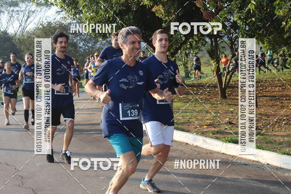 Achetez vos photos de l'vnementCORRIDA SANTOS DUMONT DCTA sur Fotop