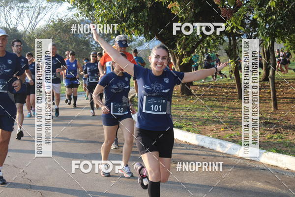 Achetez vos photos de l'vnementCORRIDA SANTOS DUMONT DCTA sur Fotop