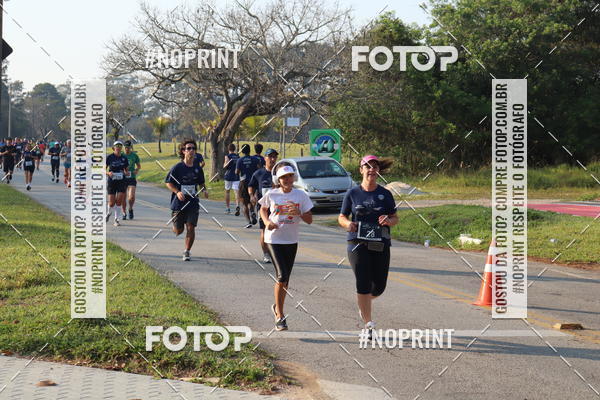 Achetez vos photos de l'vnementCORRIDA SANTOS DUMONT DCTA sur Fotop