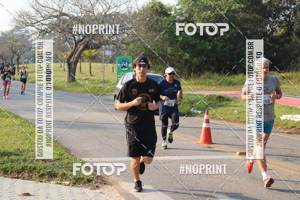 Achetez vos photos de l'vnementCORRIDA SANTOS DUMONT DCTA sur Fotop