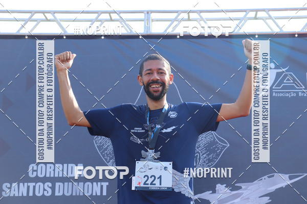 Achetez vos photos de l'vnementCORRIDA SANTOS DUMONT DCTA sur Fotop