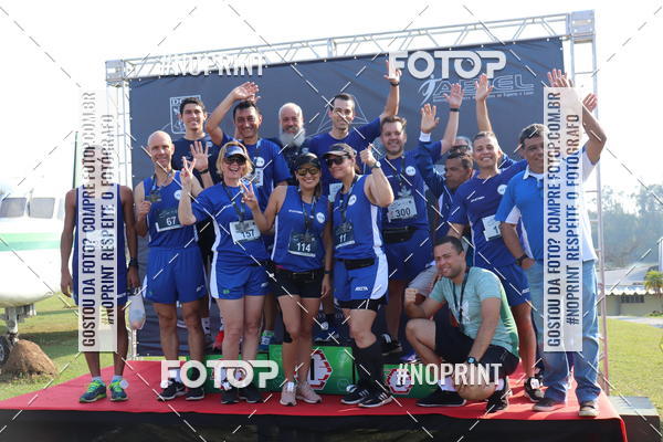 Achetez vos photos de l'vnementCORRIDA SANTOS DUMONT DCTA sur Fotop
