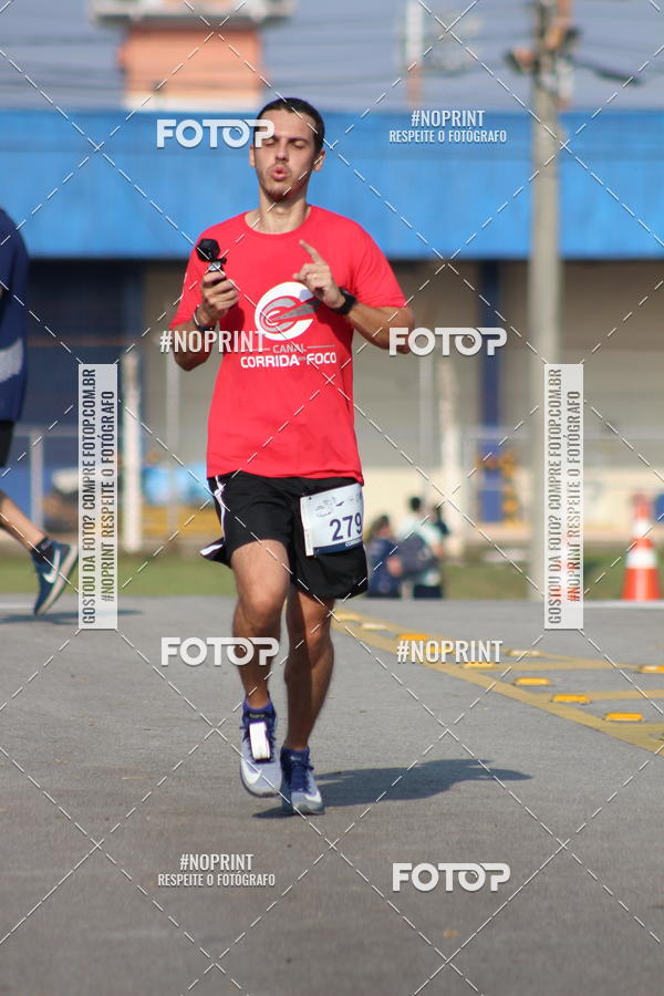 Achetez vos photos de l'vnementCORRIDA SANTOS DUMONT DCTA sur Fotop
