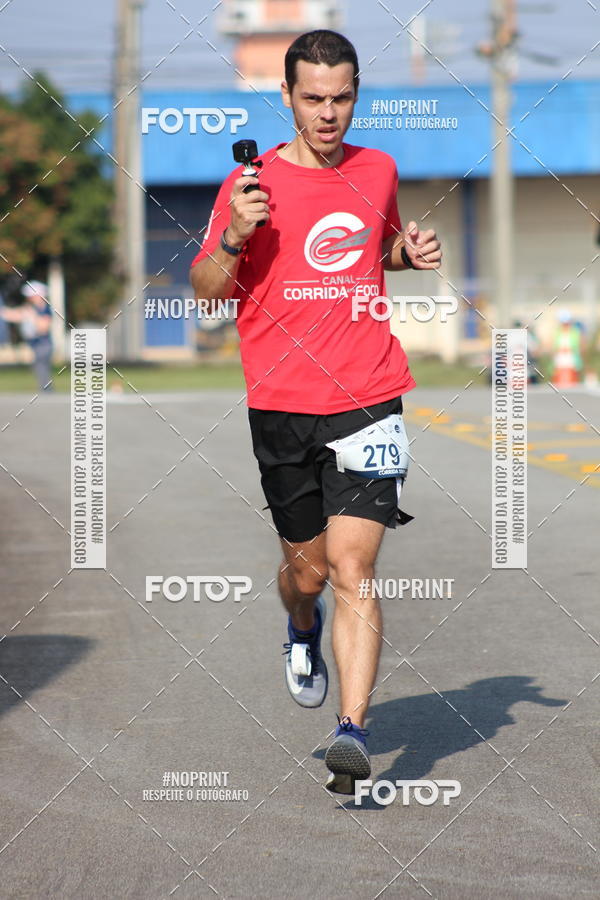 Achetez vos photos de l'vnementCORRIDA SANTOS DUMONT DCTA sur Fotop