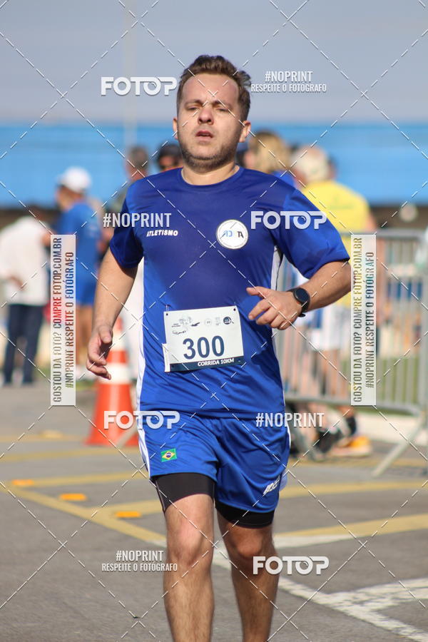 Achetez vos photos de l'vnementCORRIDA SANTOS DUMONT DCTA sur Fotop