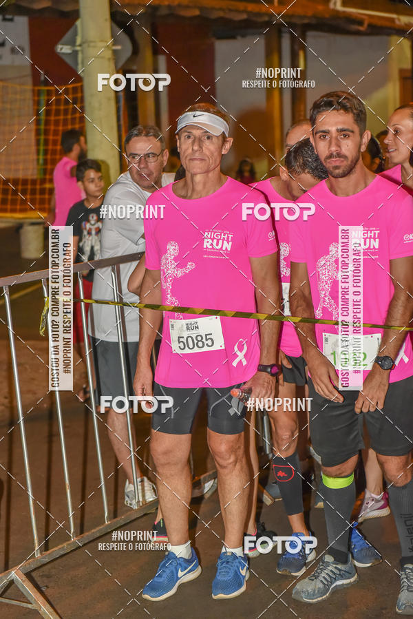 Buy your photos of the eventNight Run  Outubro Rosa So Joaquim da Barra on Fotop