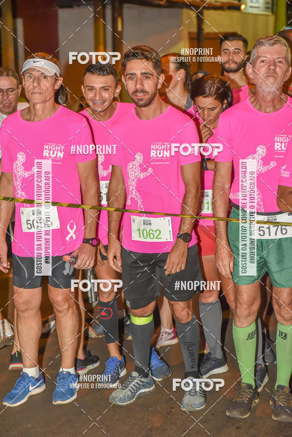 Buy your photos of the eventNight Run  Outubro Rosa So Joaquim da Barra on Fotop