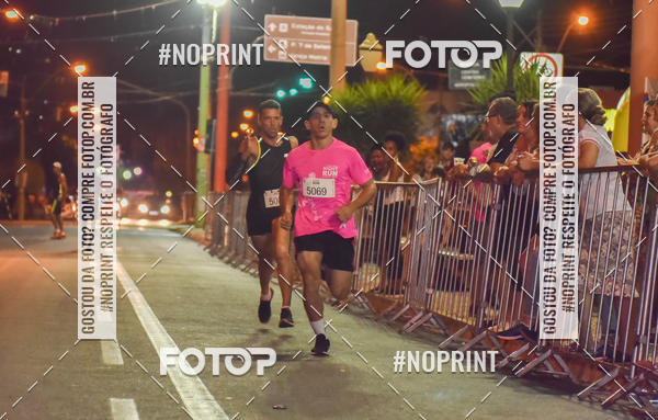 Buy your photos of the eventNight Run  Outubro Rosa S�o Joaquim da Barra on Fotop