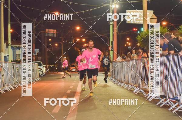 Buy your photos of the eventNight Run  Outubro Rosa S�o Joaquim da Barra on Fotop