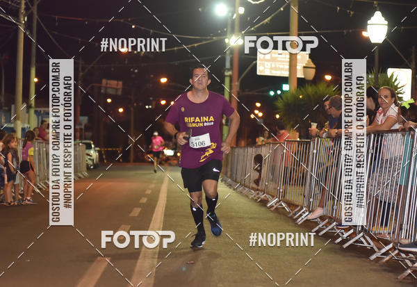 Buy your photos of the eventNight Run  Outubro Rosa S�o Joaquim da Barra on Fotop