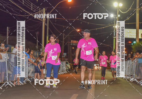 Buy your photos of the eventNight Run  Outubro Rosa S�o Joaquim da Barra on Fotop