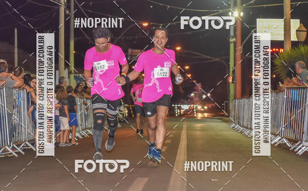 Buy your photos of the eventNight Run  Outubro Rosa S�o Joaquim da Barra on Fotop