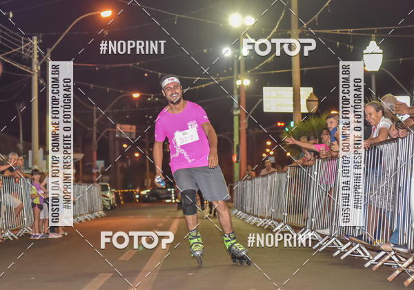 Buy your photos of the eventNight Run  Outubro Rosa S�o Joaquim da Barra on Fotop
