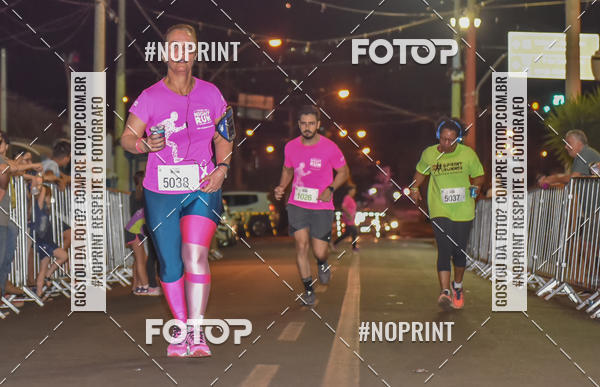 Buy your photos of the eventNight Run  Outubro Rosa S�o Joaquim da Barra on Fotop