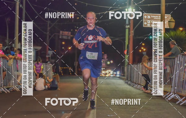 Buy your photos of the eventNight Run  Outubro Rosa S�o Joaquim da Barra on Fotop