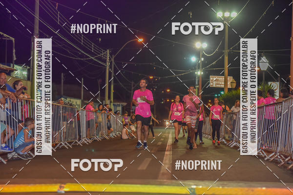 Buy your photos of the eventNight Run  Outubro Rosa S�o Joaquim da Barra on Fotop