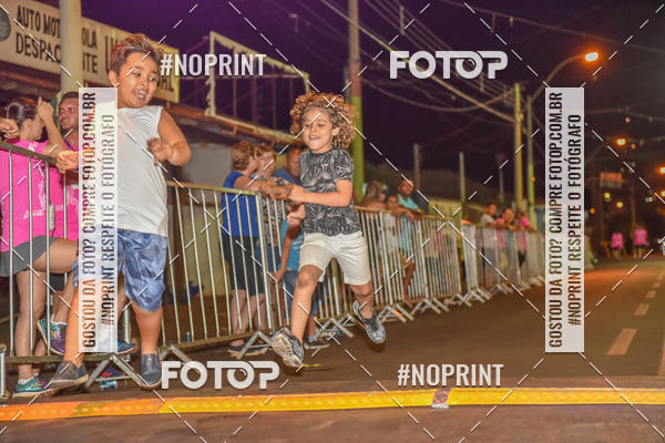 Buy your photos of the eventNight Run  Outubro Rosa S�o Joaquim da Barra on Fotop