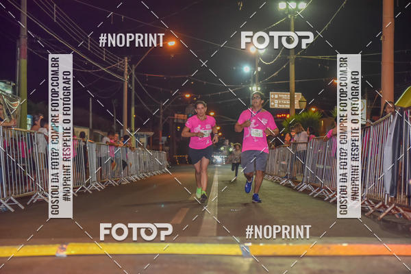 Buy your photos of the eventNight Run  Outubro Rosa S�o Joaquim da Barra on Fotop