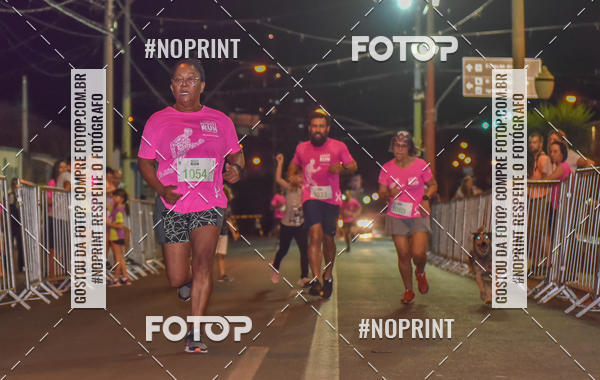 Buy your photos of the eventNight Run  Outubro Rosa S�o Joaquim da Barra on Fotop