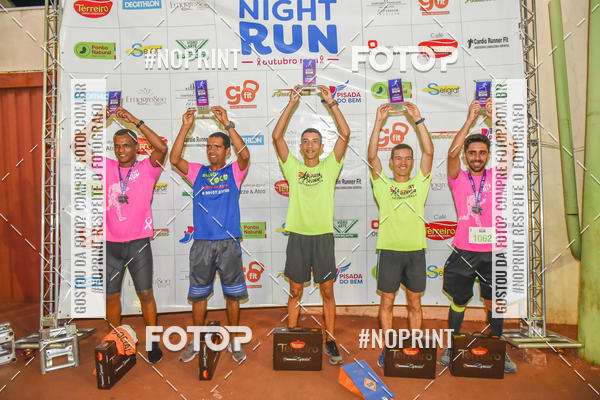 Buy your photos of the eventNight Run  Outubro Rosa S�o Joaquim da Barra on Fotop