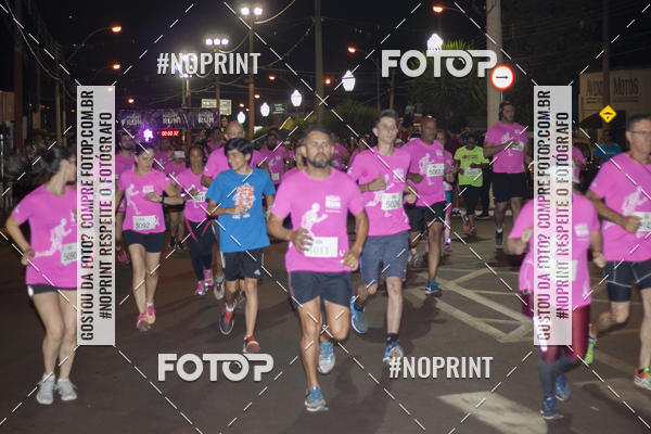Buy your photos of the eventNight Run  Outubro Rosa S�o Joaquim da Barra on Fotop