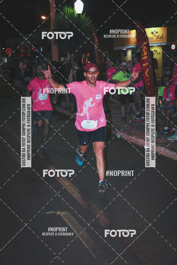 Buy your photos of the eventNight Run  Outubro Rosa S�o Joaquim da Barra on Fotop