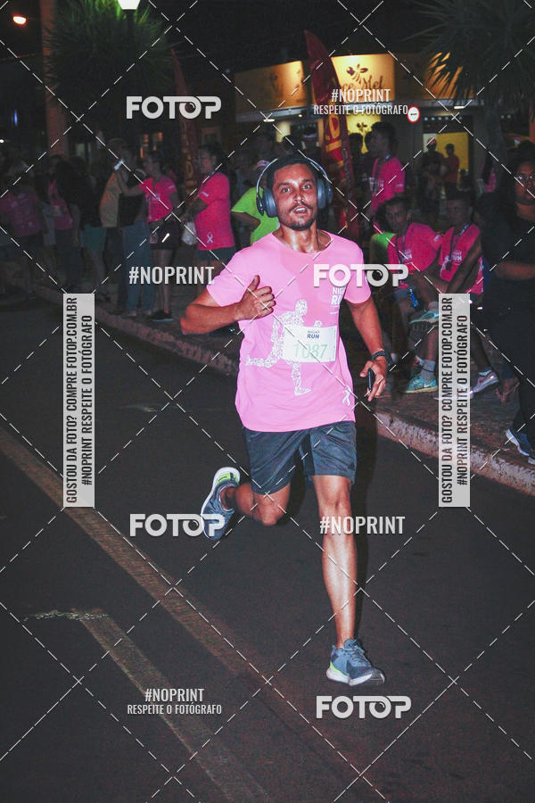 Buy your photos of the eventNight Run  Outubro Rosa S�o Joaquim da Barra on Fotop