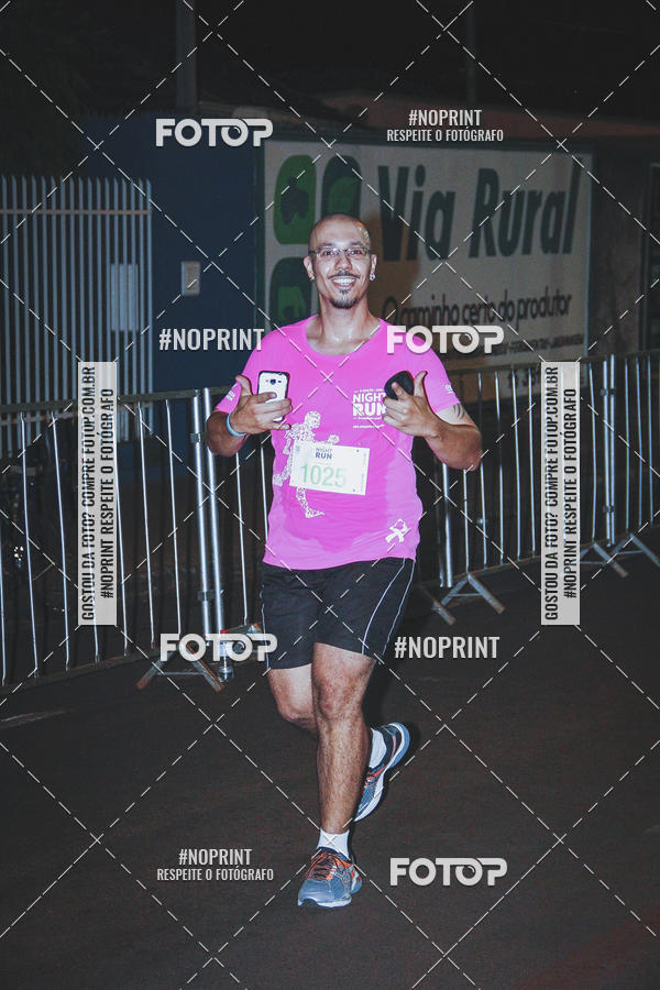 Buy your photos of the eventNight Run  Outubro Rosa S�o Joaquim da Barra on Fotop