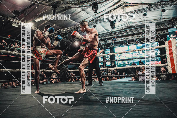 Achetez vos photos de l'vnementWAR MUAY THAI 57  sur Fotop