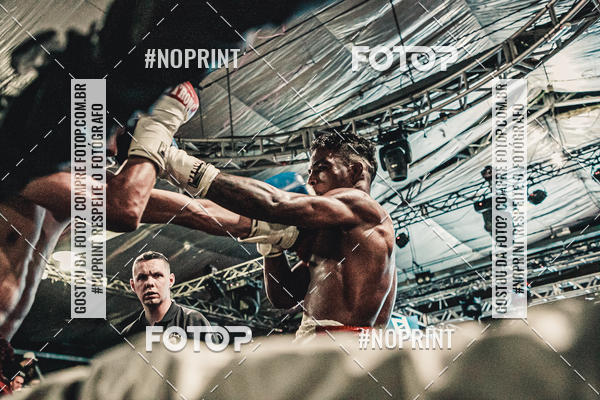 Achetez vos photos de l'vnementWAR MUAY THAI 57  sur Fotop
