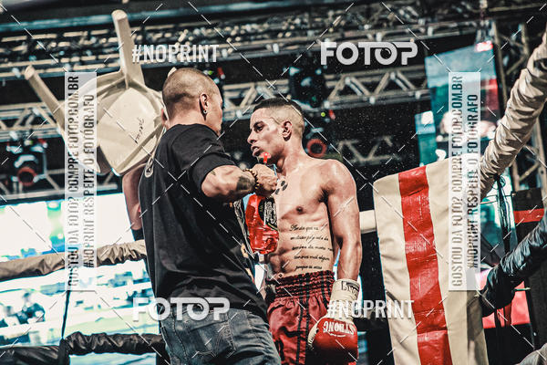 Achetez vos photos de l'vnementWAR MUAY THAI 57  sur Fotop