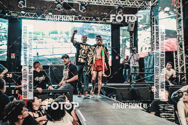 Achetez vos photos de l'vnementWAR MUAY THAI 57  sur Fotop
