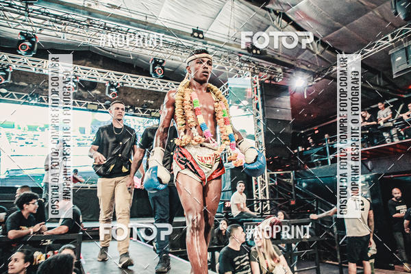 Achetez vos photos de l'vnementWAR MUAY THAI 57  sur Fotop
