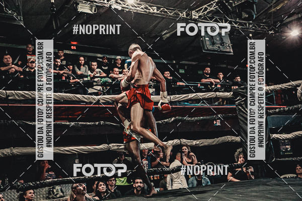 Achetez vos photos de l'vnementWAR MUAY THAI 57  sur Fotop