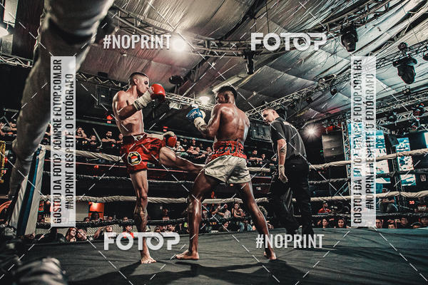 Achetez vos photos de l'vnementWAR MUAY THAI 57  sur Fotop