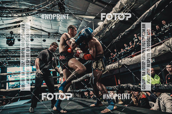 Achetez vos photos de l'vnementWAR MUAY THAI 57  sur Fotop