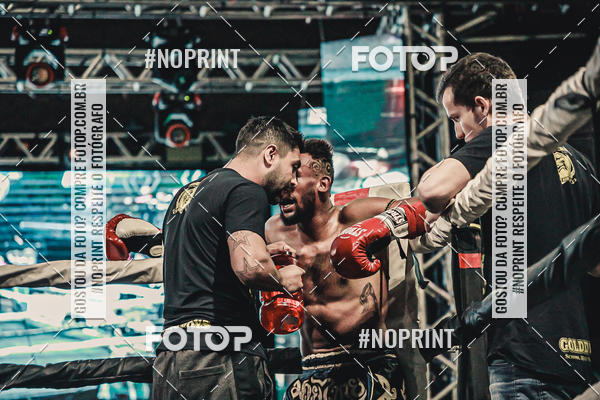 Achetez vos photos de l'vnementWAR MUAY THAI 57  sur Fotop