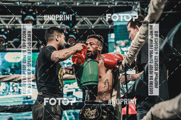 Achetez vos photos de l'vnementWAR MUAY THAI 57  sur Fotop