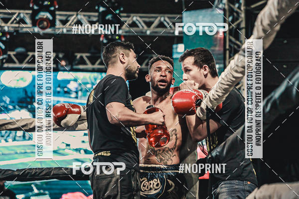 Achetez vos photos de l'vnementWAR MUAY THAI 57  sur Fotop