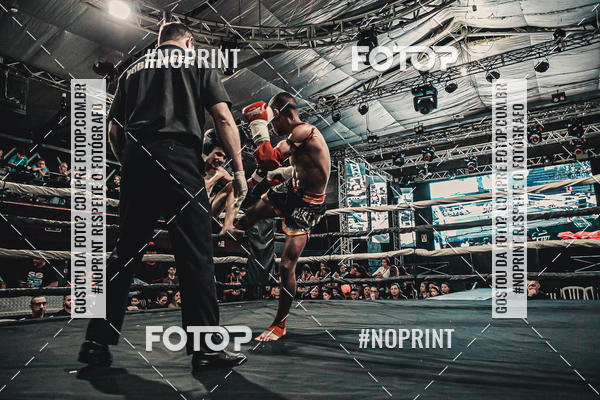 Achetez vos photos de l'vnementWAR MUAY THAI 57  sur Fotop