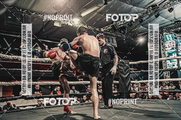 Achetez vos photos de l'vnementWAR MUAY THAI 57  sur Fotop